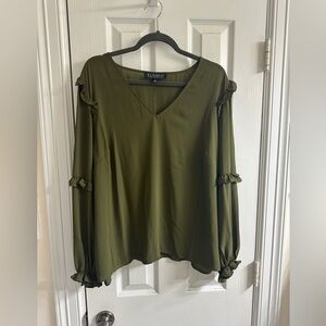 Eloquii forest green top with ruffles!